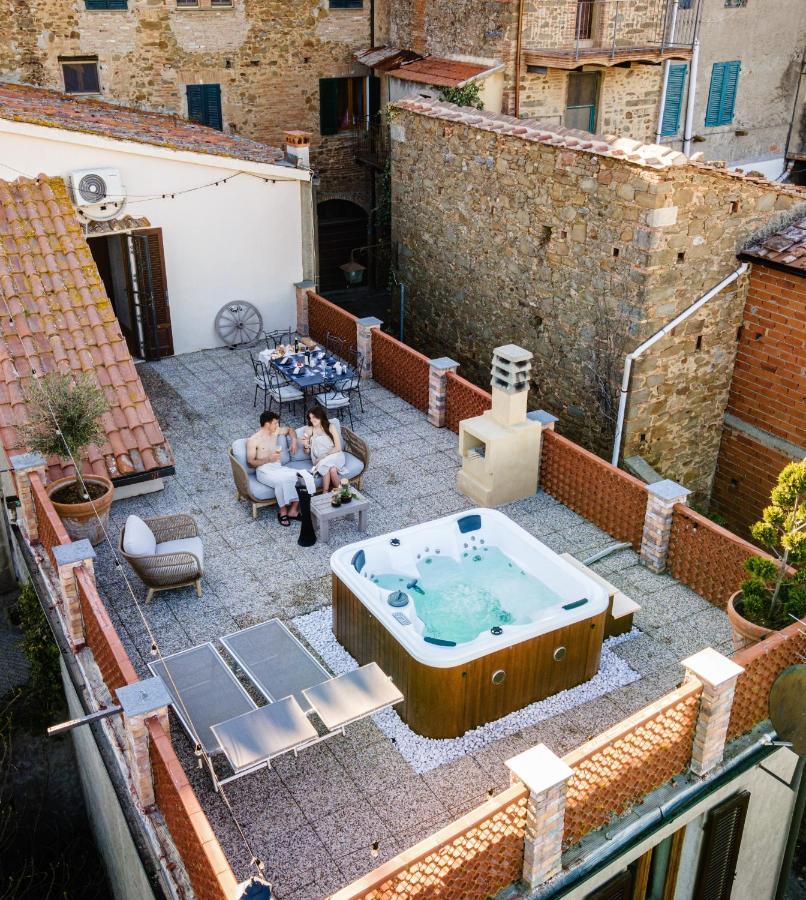 Agri Apartment La Terrazza La Ripadoro Chianni Exterior photo